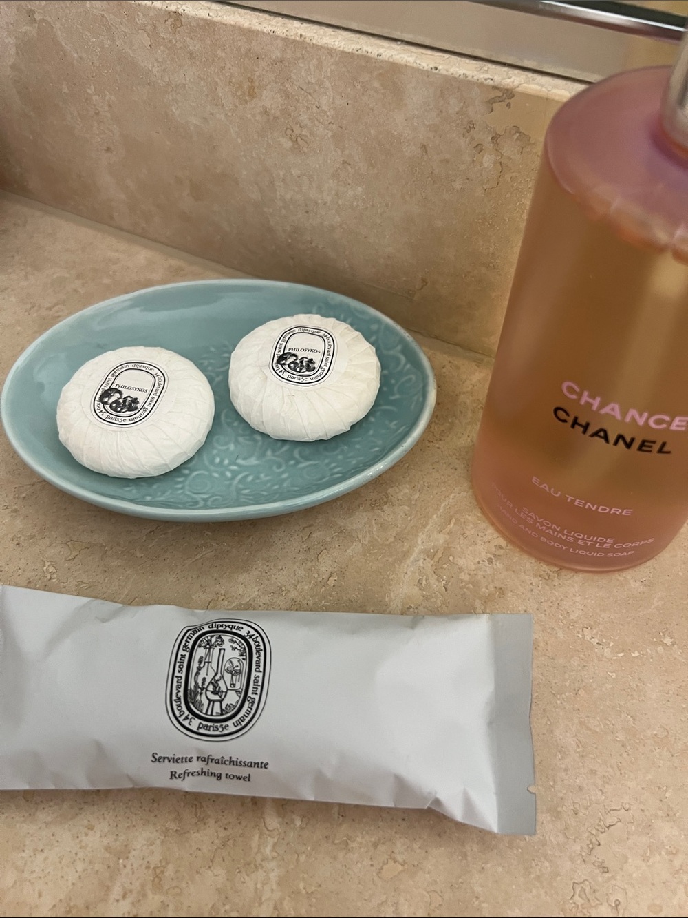 DIPTYQUE Paris Refreshing Towel & Hand Soap